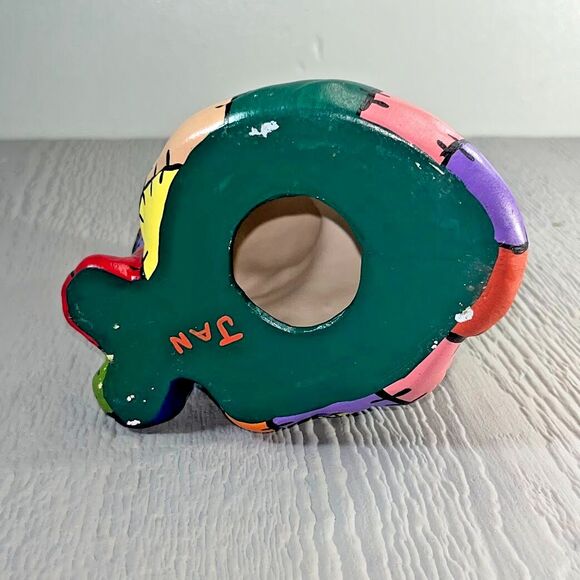 Vtg Ceramic Hand Painted Patchwork Quilt Cat Figurine Singed Cat Home Decor - Picture 6 of 9